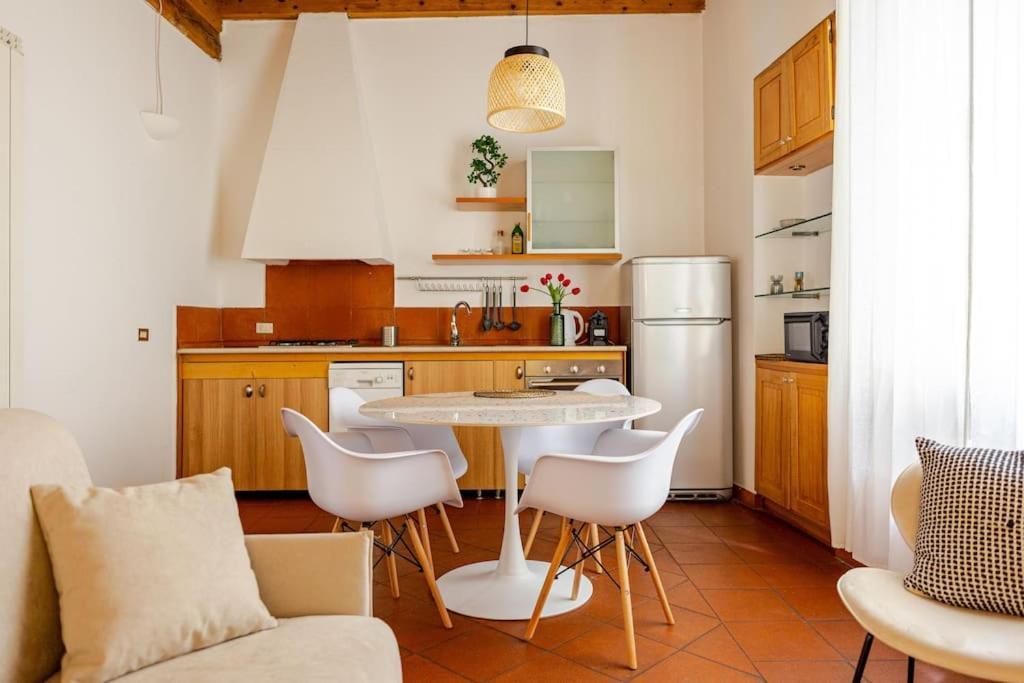 Urban House - Charming Navigli Center *