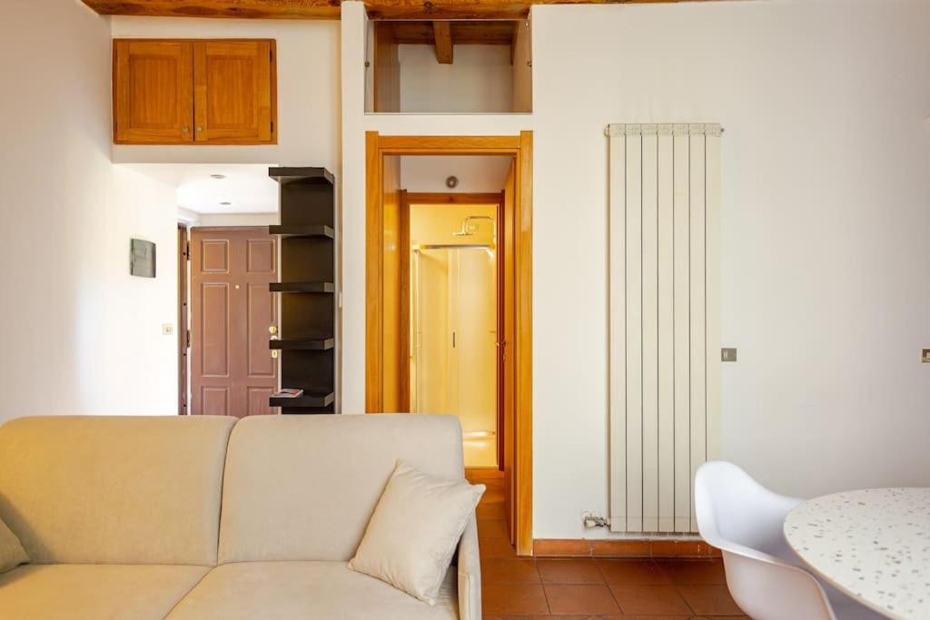 Apartment Urban House - Charming Navigli Center Mailand